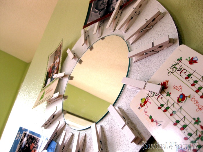 DIY Christmas Card Wreath (Starburst Mirror!)