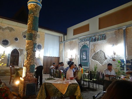 57. Restaurant din Samarkand.JPG