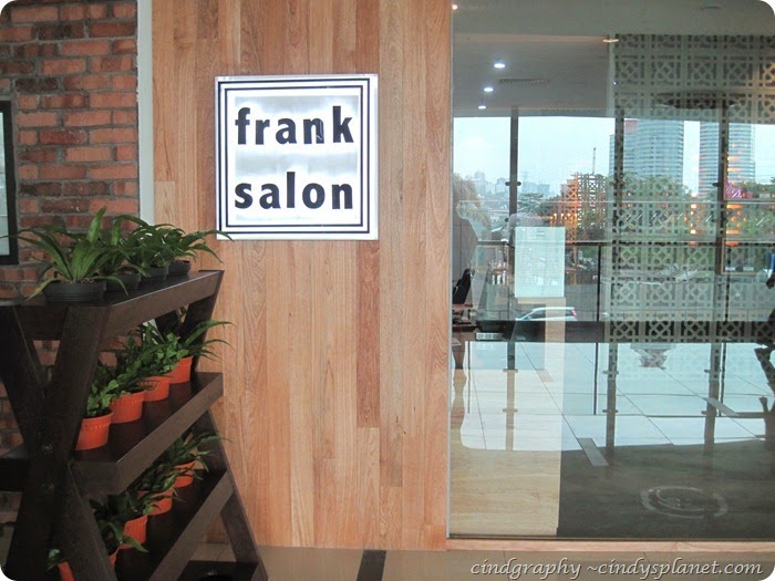 Frank Salon16