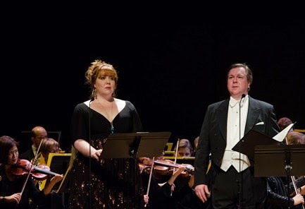 IN PERFORMANCE: Marjorie Owens as Freihild (left) and Robert Dean Smith as Guntram (right) in Washington Concert Opera's performance of Richard Strauss's GUNTRAM [Photo by Don Lassell, © by Washington Concert Opera]