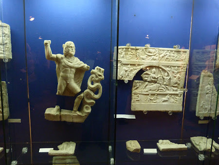 Muzeu Romania: obiecte romane Muzeul Unirii Alba Iulia