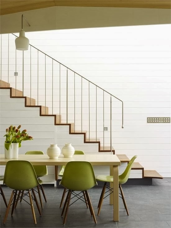 [7eb2f4043cf6f09d51324f2972d0b2fd3.jpg]