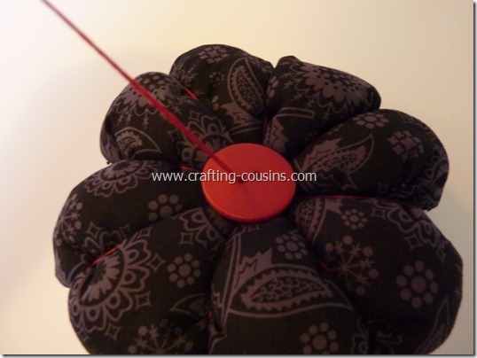 Sew your own flower pincushion tutorial from the Crafty Cousins (32)