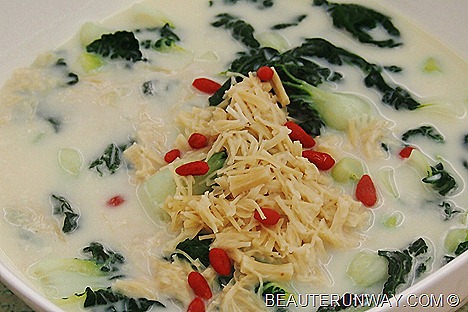 Old Hong Kong Essence Poached Green Sprout with Conpoy Soyabean Milk