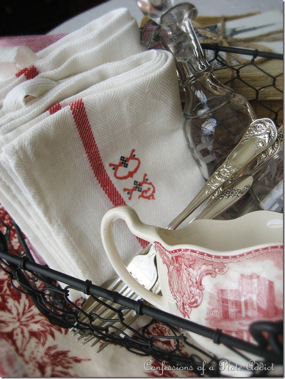 CONFESSIONS OF A PLATE ADDICT No-Sew Vintage-Look French Tea Towels