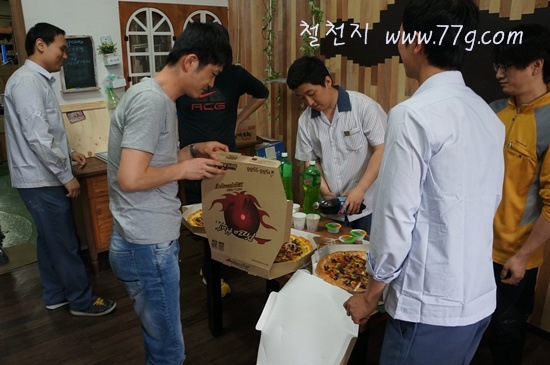 [%25C2%25A0%25C2%259C%25C3%2580DSC00778-20120507-152703%255B3%255D.jpg]