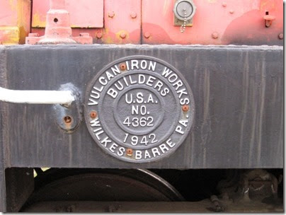 IMG_6448 Centralia-Chehalis Railroad Association Vulcan 45-Tonner Builders Plate on May 12, 2007