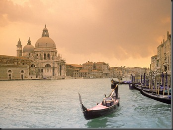 Grand-Canal-(Venice,-Italy)