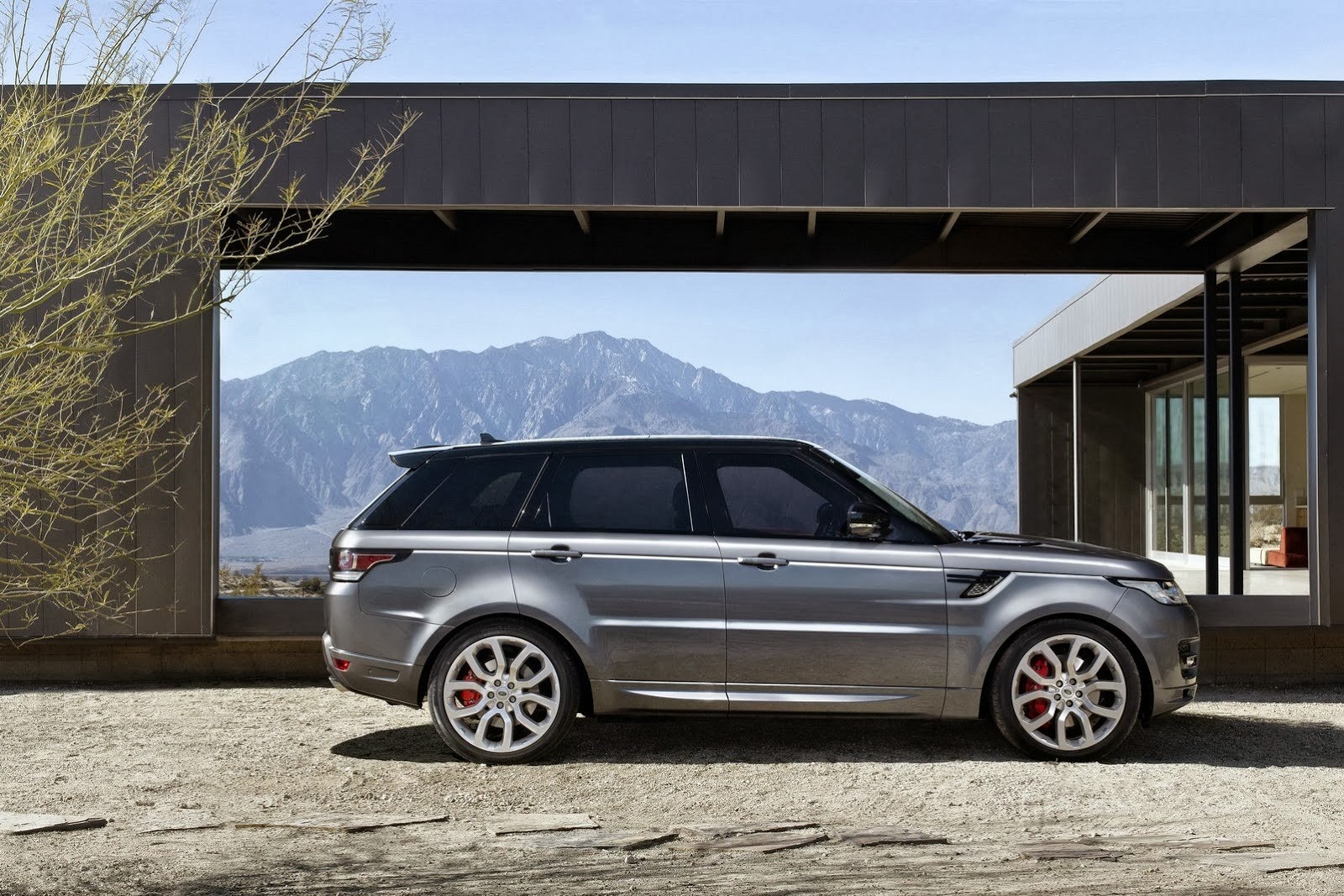 [2014-Range-Rover-Sport-3%255B3%255D.jpg]