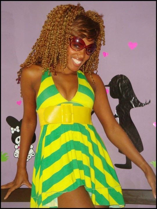 [belas%2520mulheres%2520%25289%2529%255B2%255D.jpg]