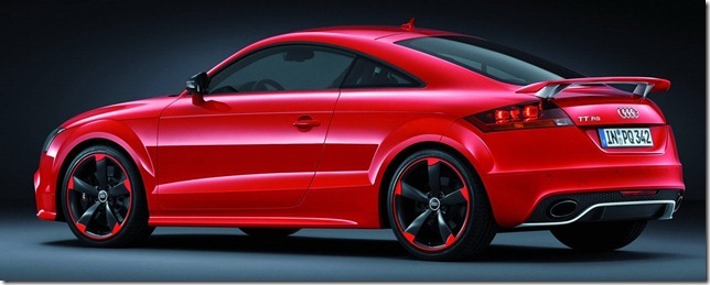 2013-Audi-TT-RS-Plus-14[2]