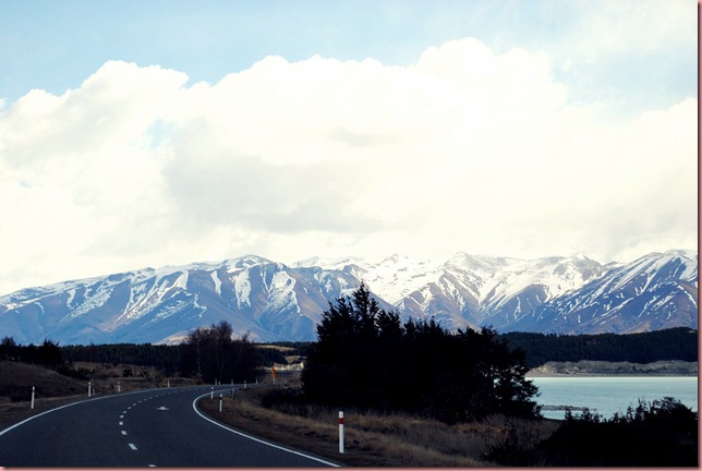 Road to Aoraki Mount Cook