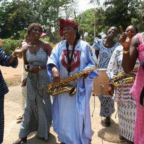 Les Amazones de Guinée