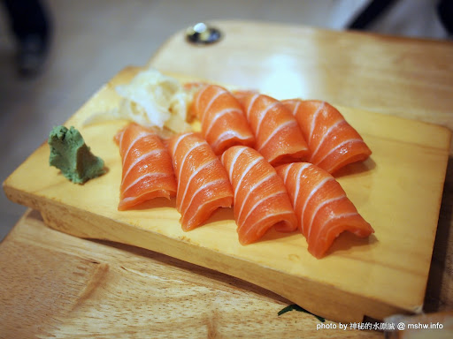 食記】台北家福壽司屋-壽司.生魚片.握壽司@大安捷運MRT忠孝復興: 料多 
