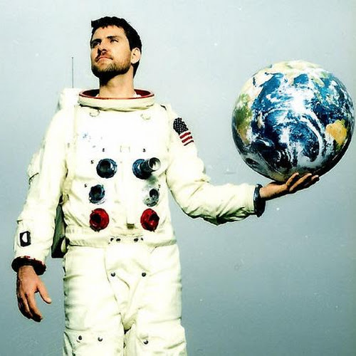 New World Revolution