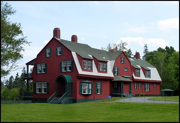 2b - Roosevelt Cottage - closer view