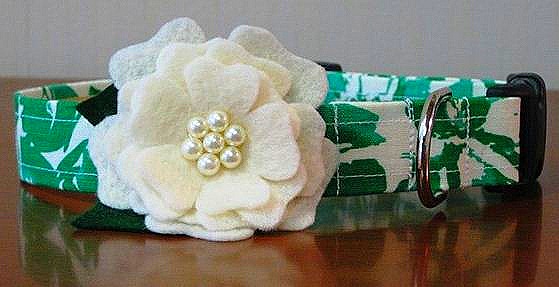 [Green%2520and%2520white%2520flower%2520collar%255B7%255D.jpg]