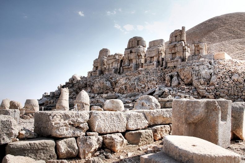 mount-nemrut-5