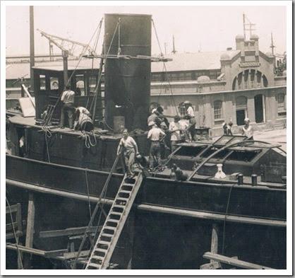 Astilleros en el puerto de Valencia, 1935