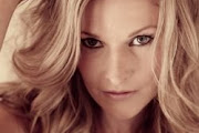 Elizabeth Cook
