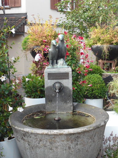 Vogel Brunnen