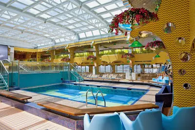 Lido Urano, one of the pool areas on deck 9 of Costa Serena, features two whirlpools and is covered by a retractable roof.
