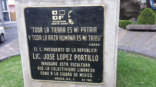 Escultura José López Portillo