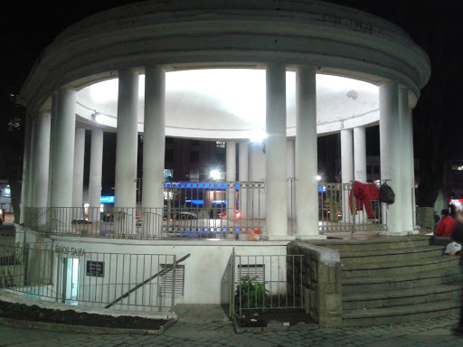 Cúpula De La Plaza De Concepción 
