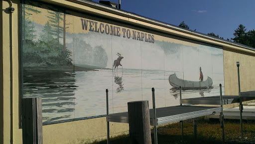 Welcome To Naples Mural