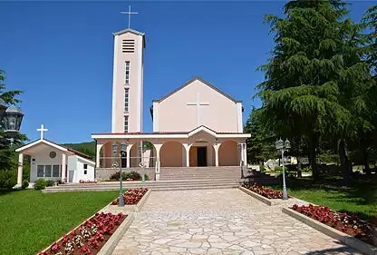 Crkva u Ljubotiću