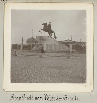 Het standbeeld van Peter de Grote te paard in Sint-Petersburg.