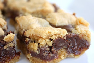 Peanut Butter Chocolate Bars