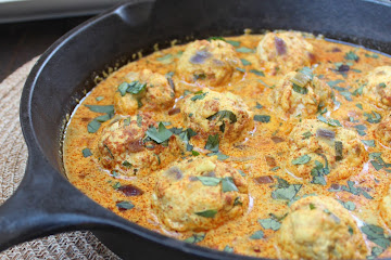 Chicken Curry Meatballs with Coconut Vindaloo Sauce