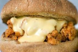 Cheeseburger Sandwiches (Sloppy Joes) in the Slowcooker