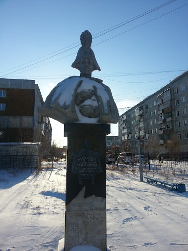 Памятник Бестужев-Марлийский Александр Александрович