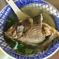 以馬內利鮮魚湯