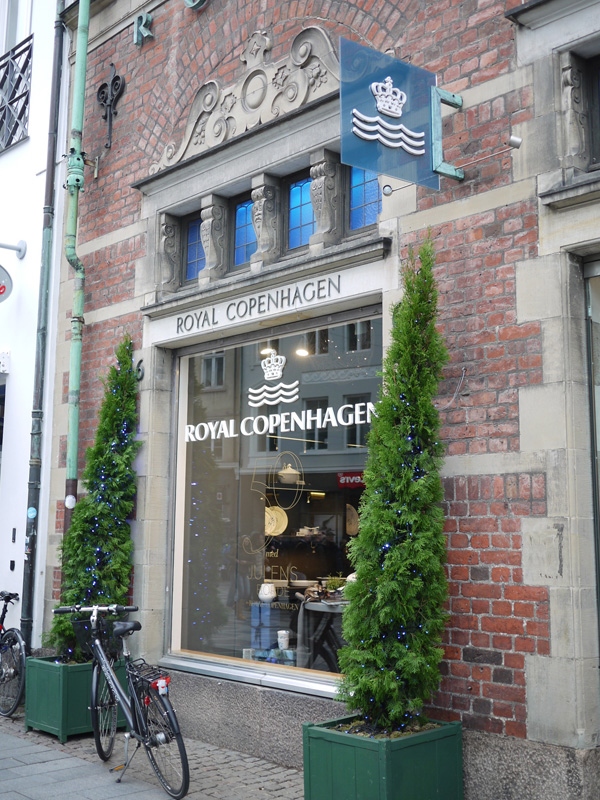 ロイヤルコペンハーゲン 本店 Royal Copenhagen Flagship Store コペンハーゲン デンマーク の観光地 Tabilogs
