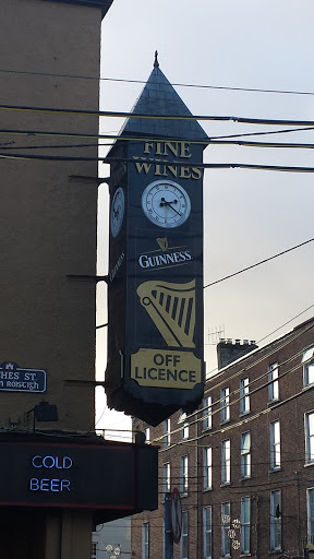 Fine Wines Guinness Clock