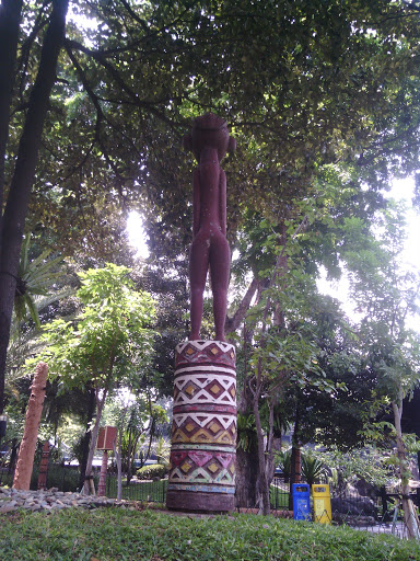 Patung Suku Dufan