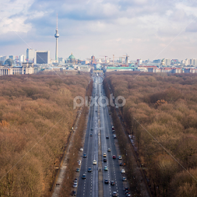 by Manuel Herrmann - City,  Street & Park City Parks