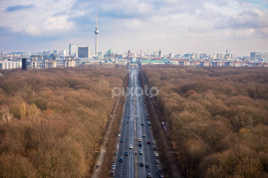 by Manuel Herrmann - City,  Street & Park City Parks