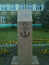 Памятник морякам