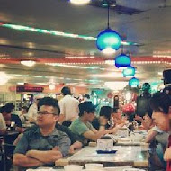 東一排骨總店
