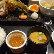 品田牧場日式豬排咖哩