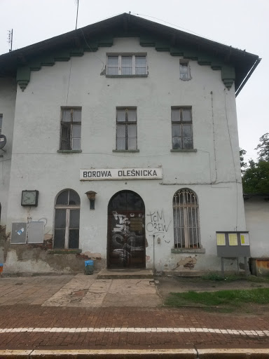 Stacja Kolejowa W Borowej