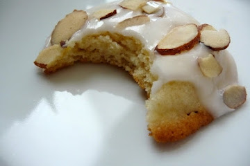 Lemon Buttermilk Cookies with Almond