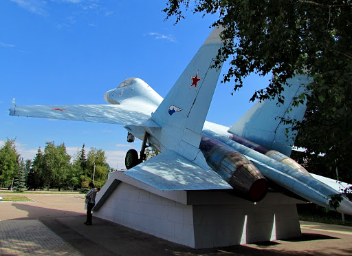 Самолёт СУ-27