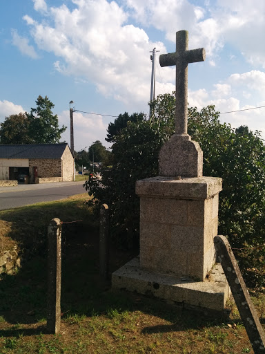 Croix À L'entrée Du Village