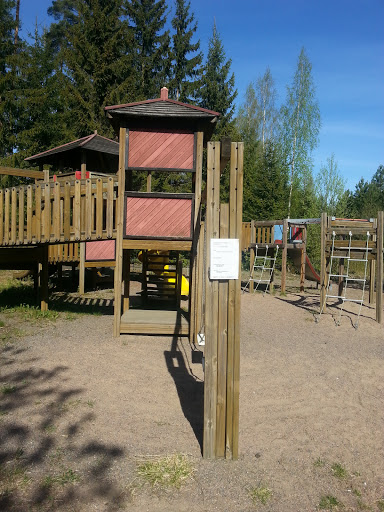 Linnatuuli Playground