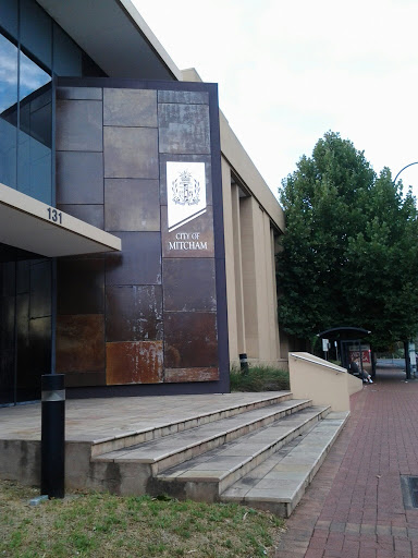 Mitcham Council Chambers (Main Entrance)